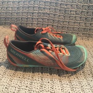 Merrells vibram sole barefoot running shoe